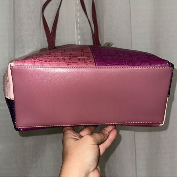 Valerie Stevens Four Tone Warm Purple Pink Croc Print Genuine Leather Tote - Picture 5 of 12